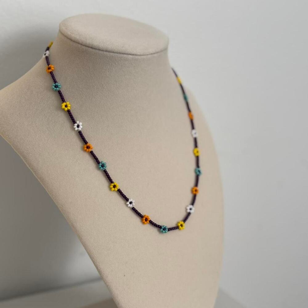 Multicoloured Beaded Flower Necklace Floral Handmade Colorful Jewelry Gift - Picture 3 of 5